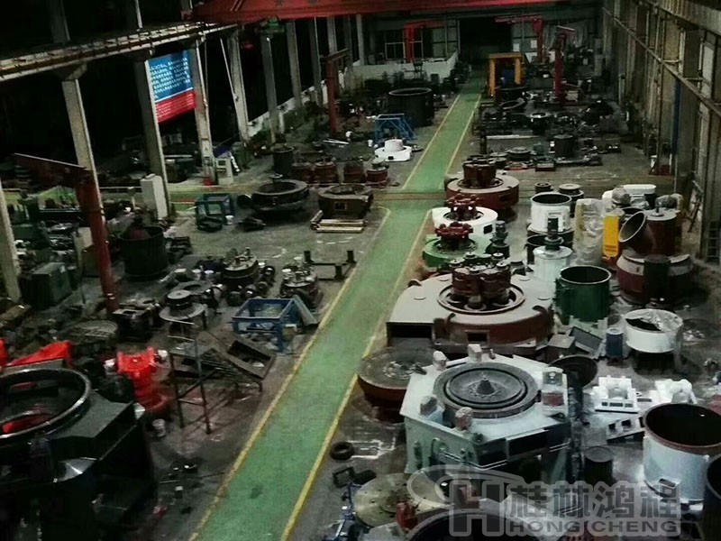 桂林鴻程HLM1700大型高嶺土立式磨機(jī) 桂林鴻程HLM1700大型高嶺土立式磨機(jī)