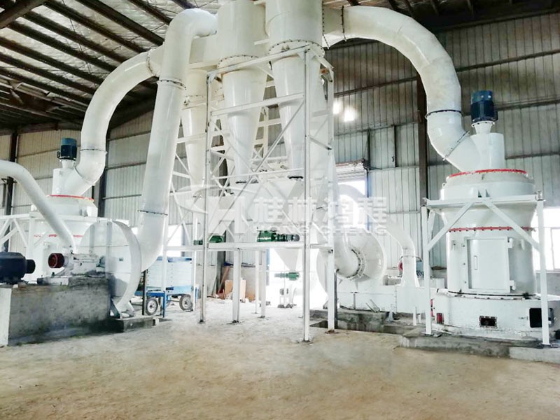 HCQ1500廣西桂林磨方解石粉的機器350目生產(chǎn)線江西客

戶成功投產(chǎn)