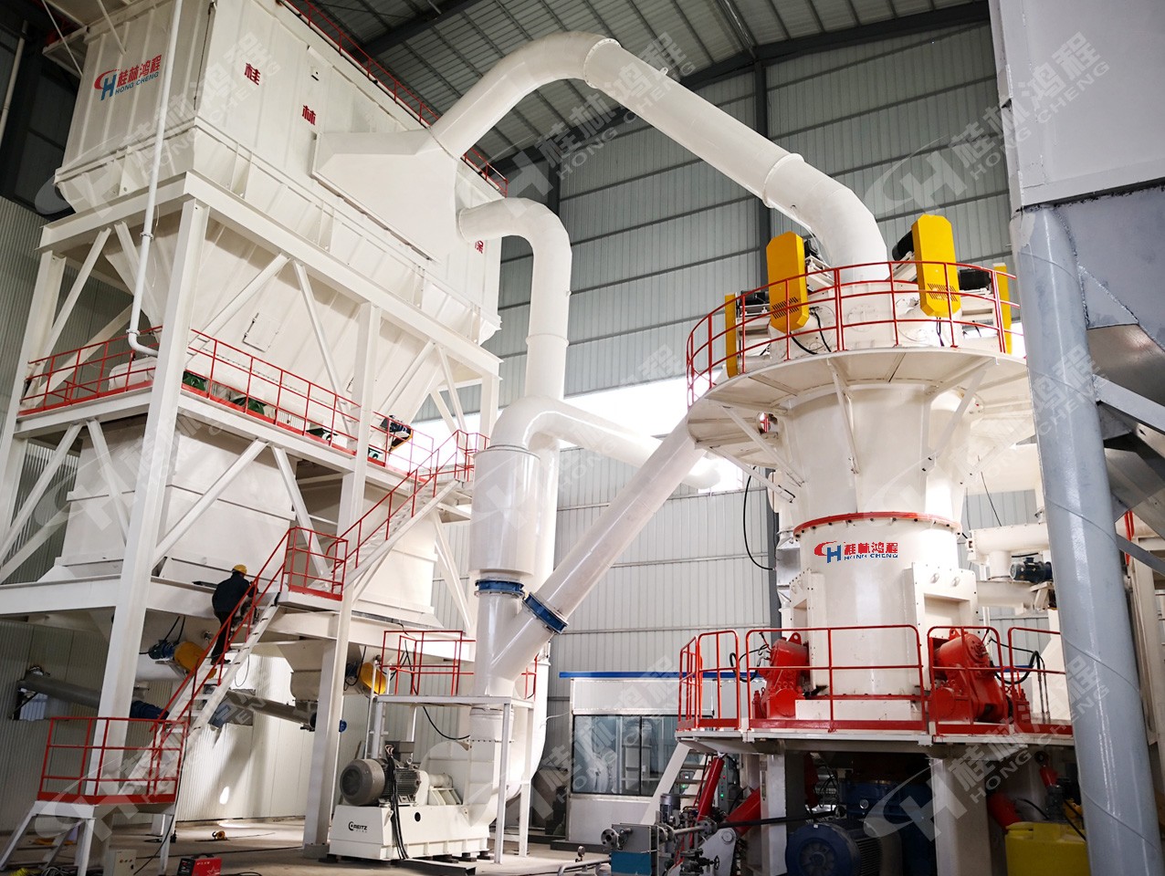 國內(nèi)方解石超細磨粉機多少錢一臺HLMX超細立磨上百萬一臺 國內(nèi)方解石超細磨粉機多少錢一臺HLMX超細立磨上百萬一臺